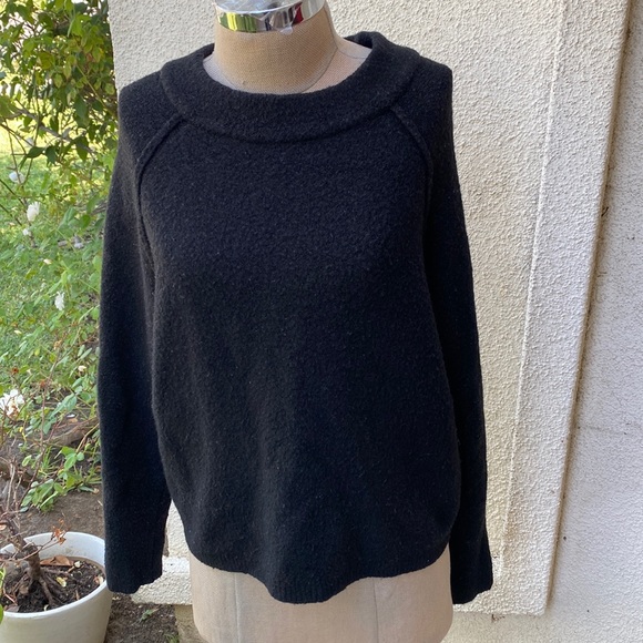 Free People from Bloomingdale’s called “Found my Friend” great pullover sweater - Picture 3 of 10